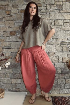 Annie Cushion Cotton Cuff Barrel Pant Rhubarb Rose